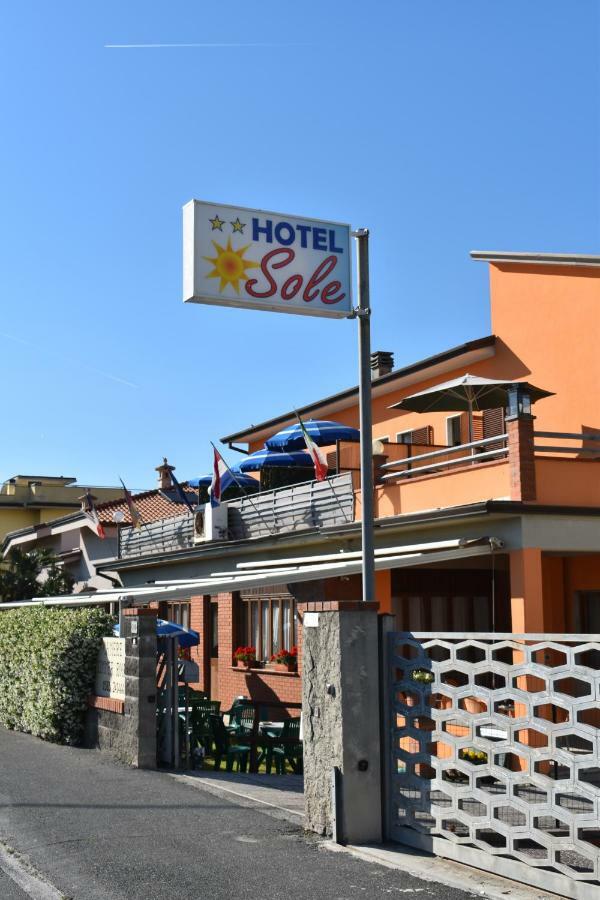 Hotel Sole Марина-ди-Масса Экстерьер фото
